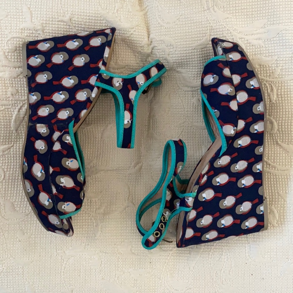 Bird Print Canvas Wedges - Size 10